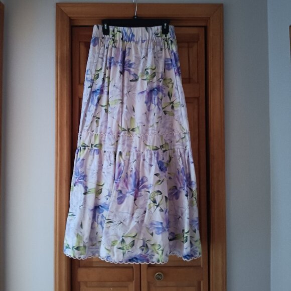 *Price Drop* Biltmore Long Maxi Skirt (NWOT), size M - Picture 4 of 9